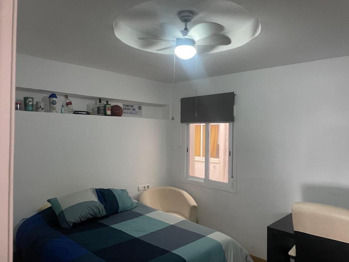 Apartamento, En El Centro De Torre Del Mar.